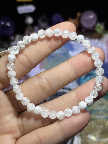 NO.8136天然雪花幽灵手链5.5mm8g