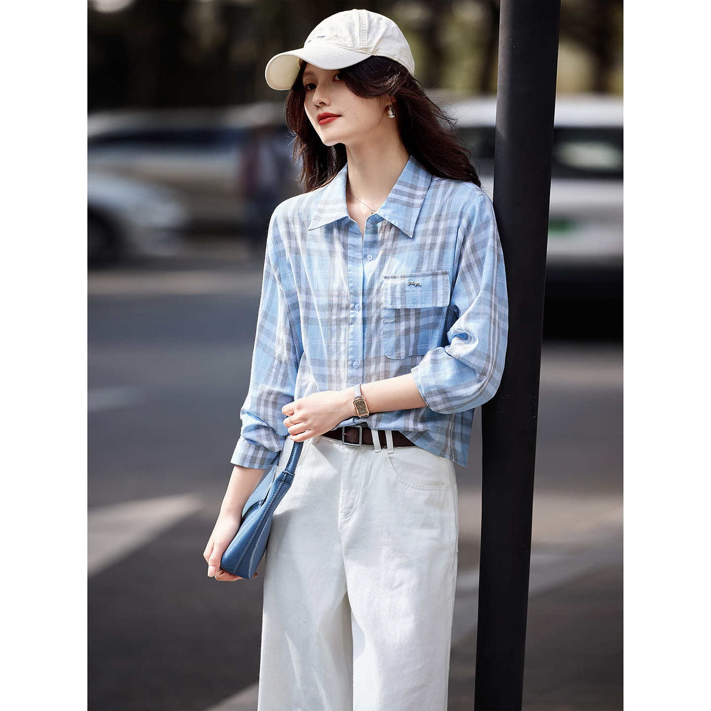 2026年春季新款短款格子长袖衬衫SXCS26024