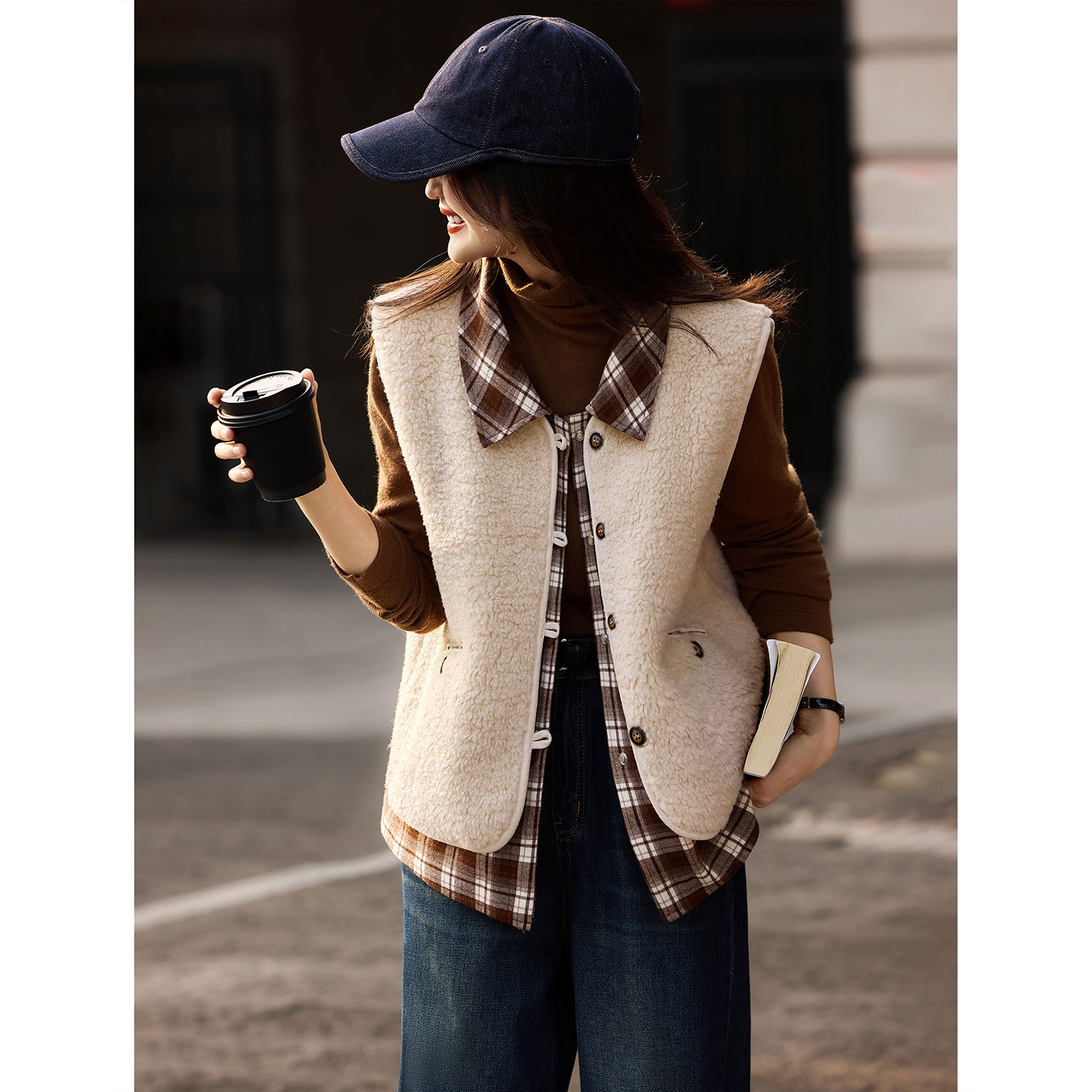 苏醒的乐园格子拼接假两件仿皮草马甲2025年冬季新款外套上衣女