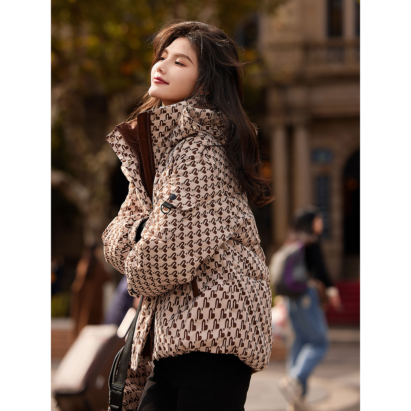 苏醒的乐园羽绒服女2025冬季新款休闲连帽高级千鸟格加厚短款外套