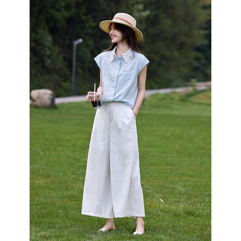 2026年春季新款洋气翻领蕾丝无袖衬衫纯色高腰阔腿九分裤两件套装