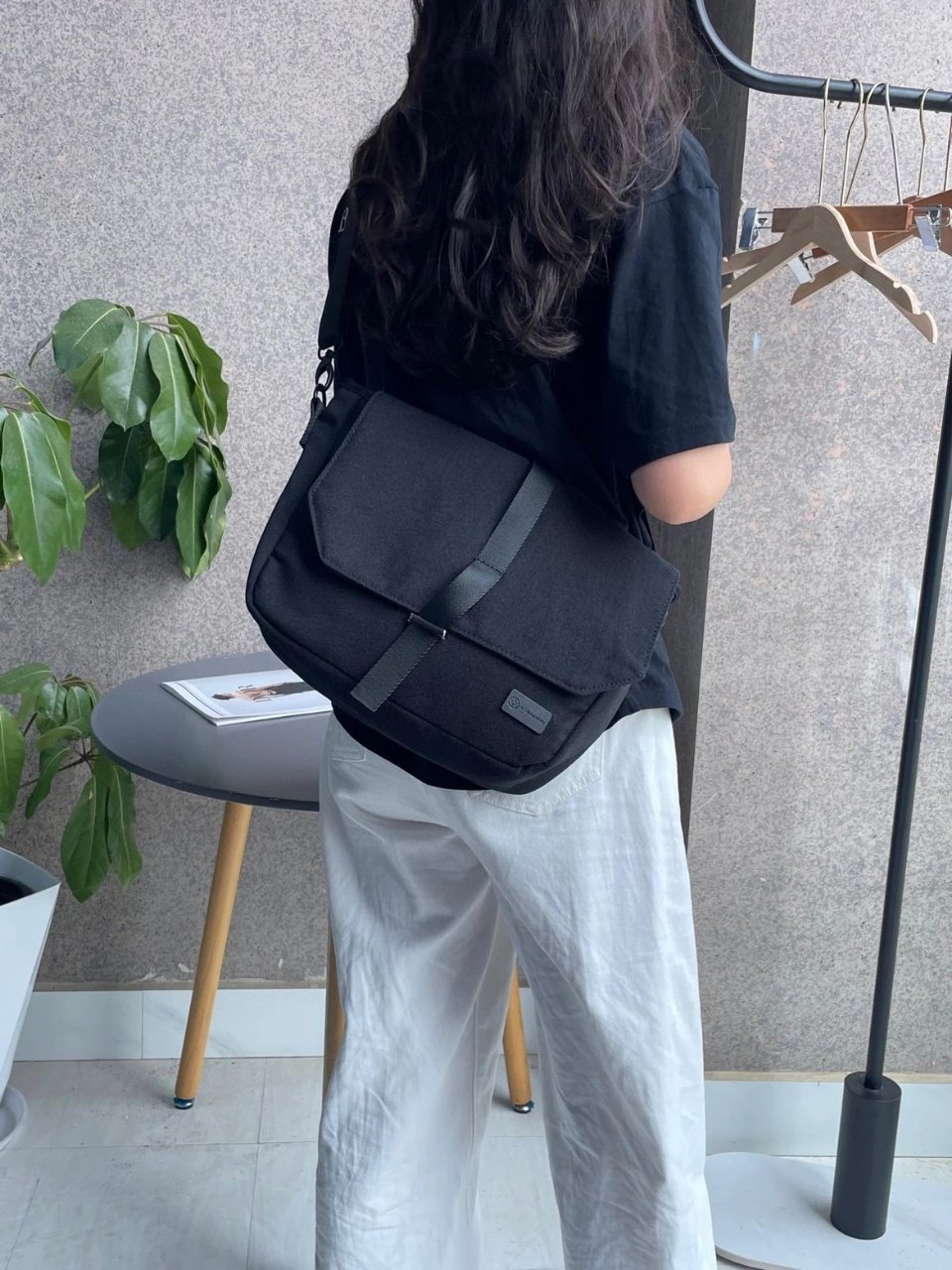 清仓！挥泪甩！男女情侣款邮差包休闲斜挎包轻便简约单肩包,运动包/户外包/配件,单肩背包,淘宝优惠券,粉丝福利购,淘宝优惠卷