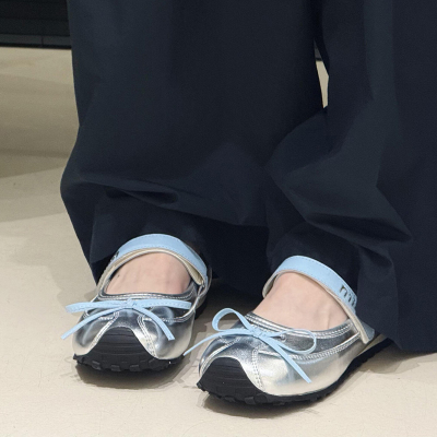【50万粉丝店~送运费险】送袜子