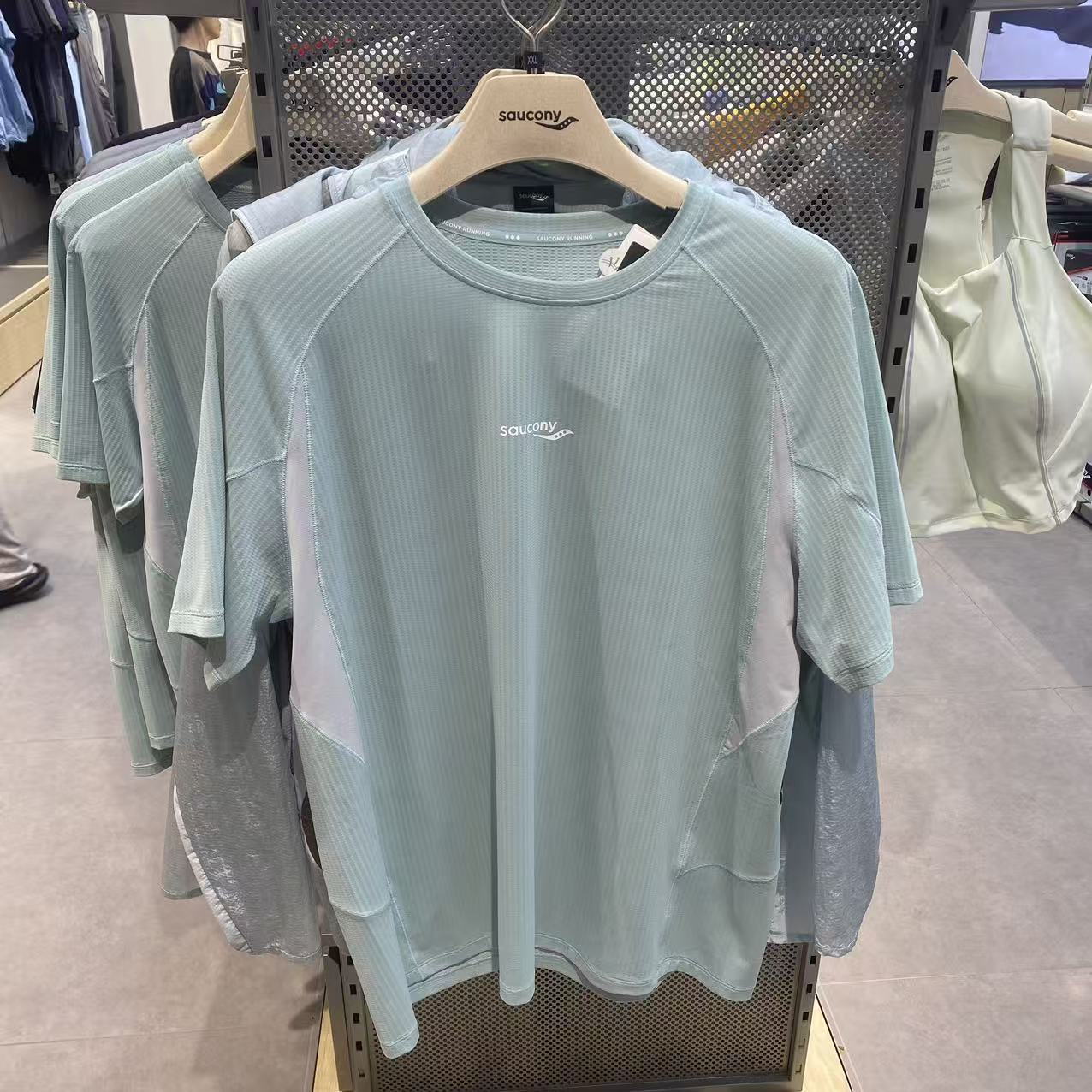 Saucony索康尼男子春夏轻量吸湿速干宽松圆领短袖T恤SA2269ST31T