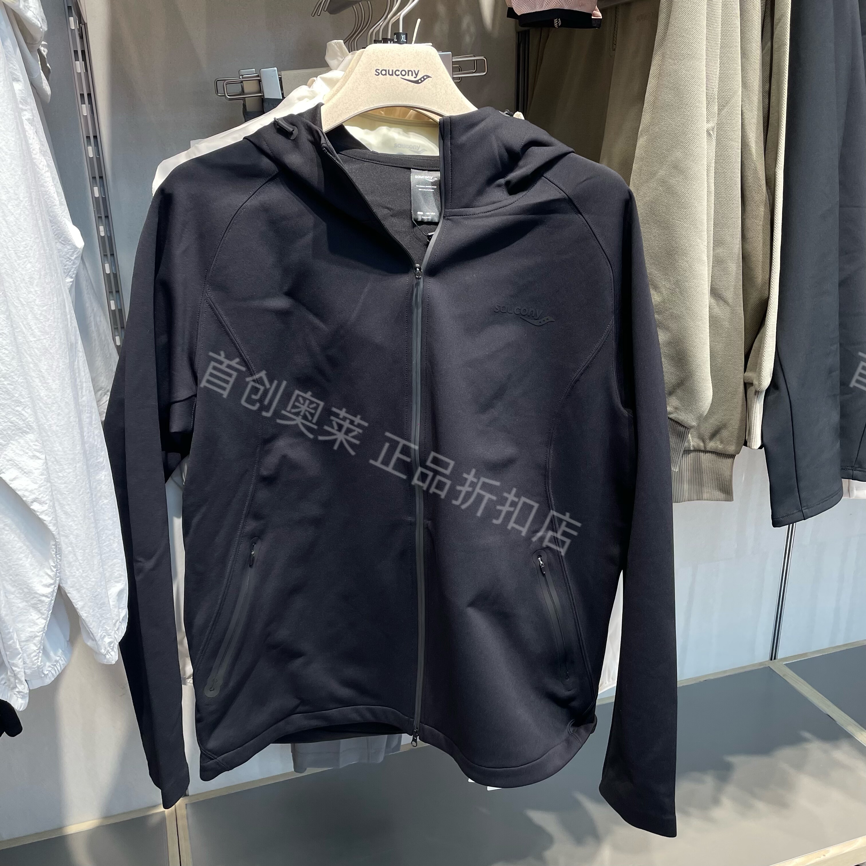 Saucony索康尼冬男子连帽休闲保暖防风舒适针织外套SA2259KJ01C