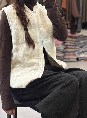 如眸原创设计提花盘扣马甲ZQ59011