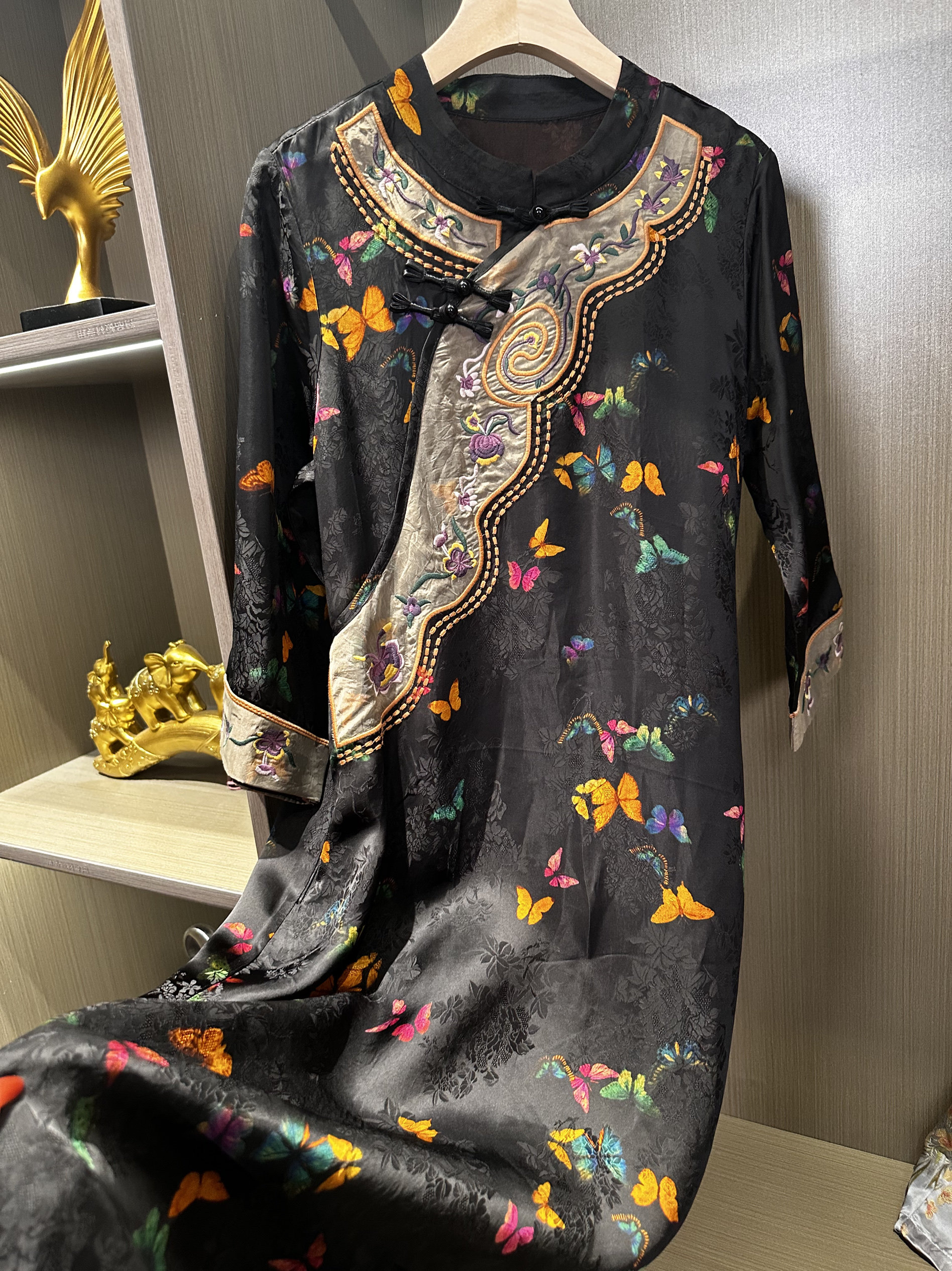 2025夏季新款女装高级感气质高端宽松中式国风中长款连衣裙