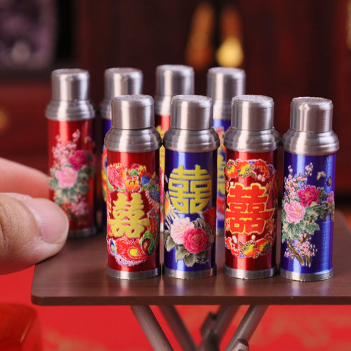 迷你微缩怀旧80年代暖水壶模型