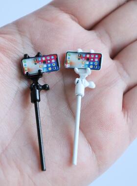 迷你玩具微缩食玩dollhouse小布OB11场景自拍杆模型