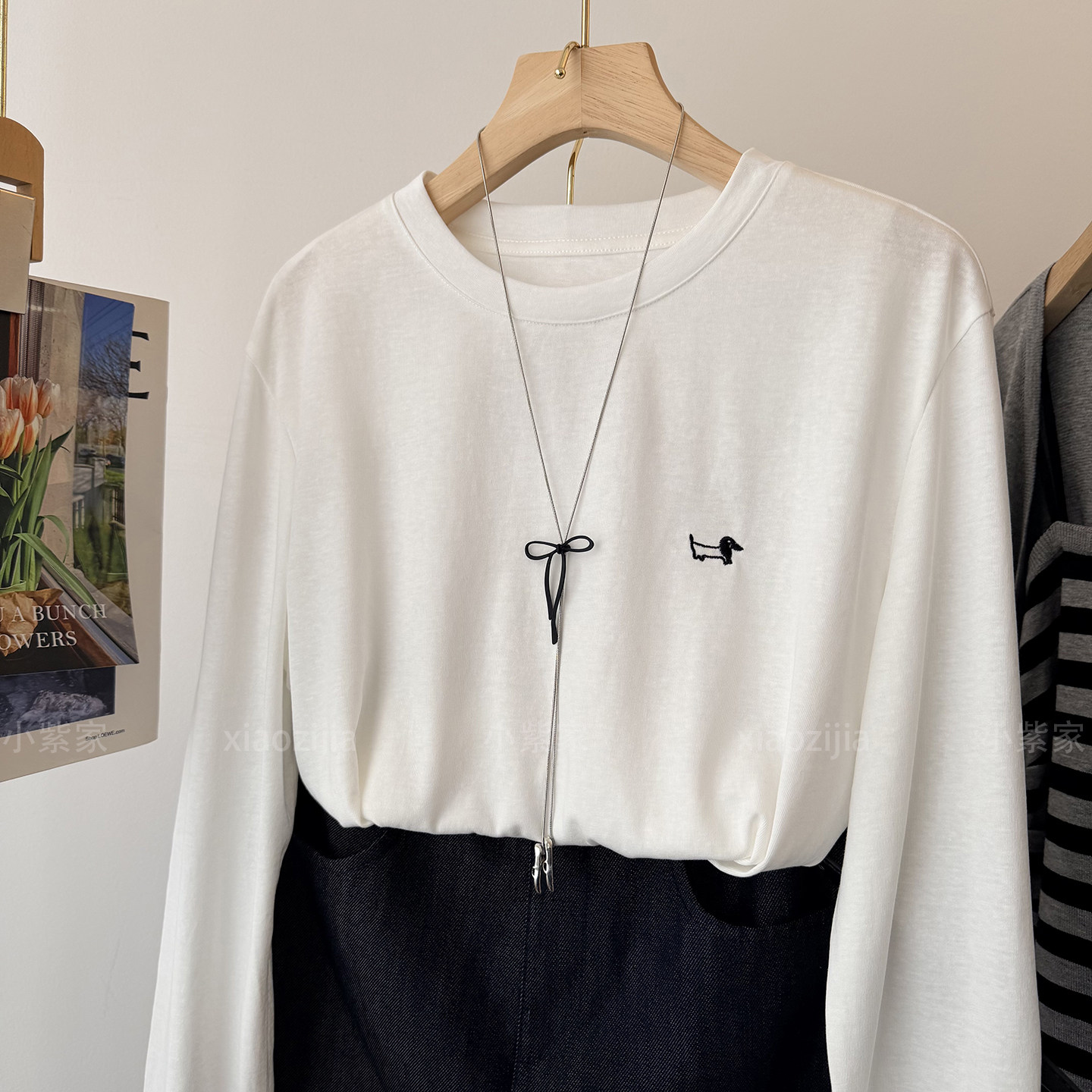 白色圆领正肩竹节棉长袖t恤套头女春夏2026新款休闲刺绣打底衫潮