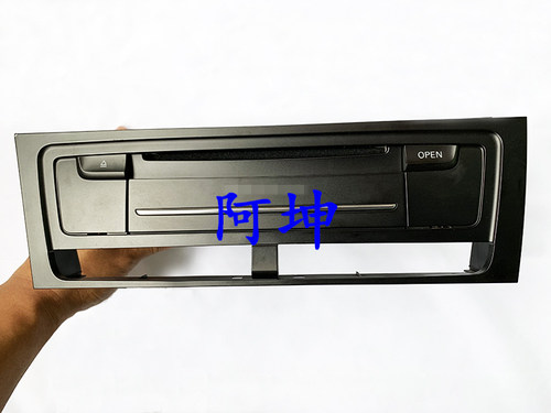 适用于奥迪A4L A5 Q5原厂3G音响CD DVD导航J794主机8KD035666ABCD