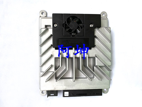 适用于奔驰222 S级S320L S400L S450L S500 音响导航柏林之声功放