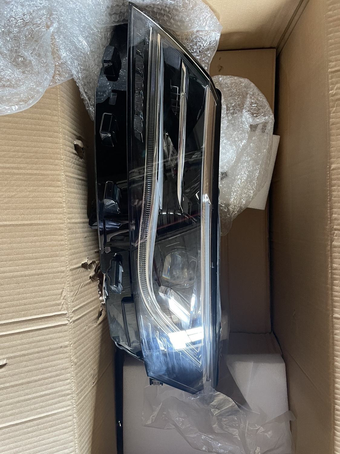 适配荣威EI6 I6 大灯总成 LED大灯 疝气大灯