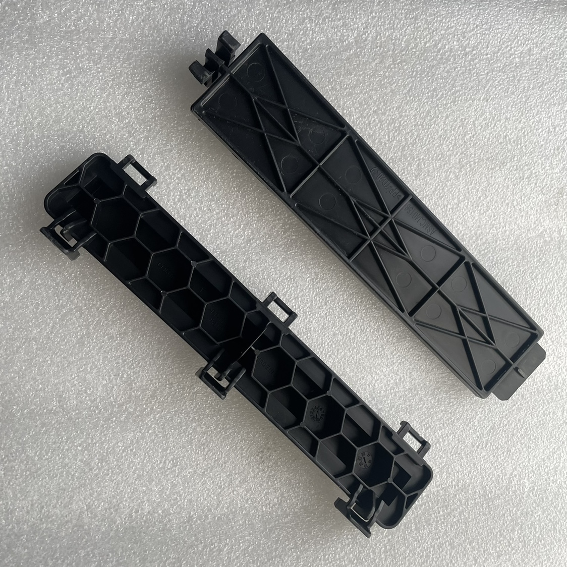 荣威名爵EI6ZS空调盖板挡板