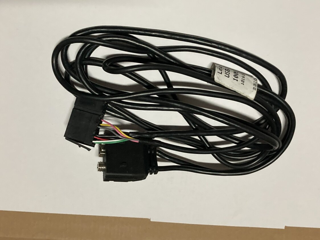 适配名爵MG3 中控台USB线速 音响USB插头