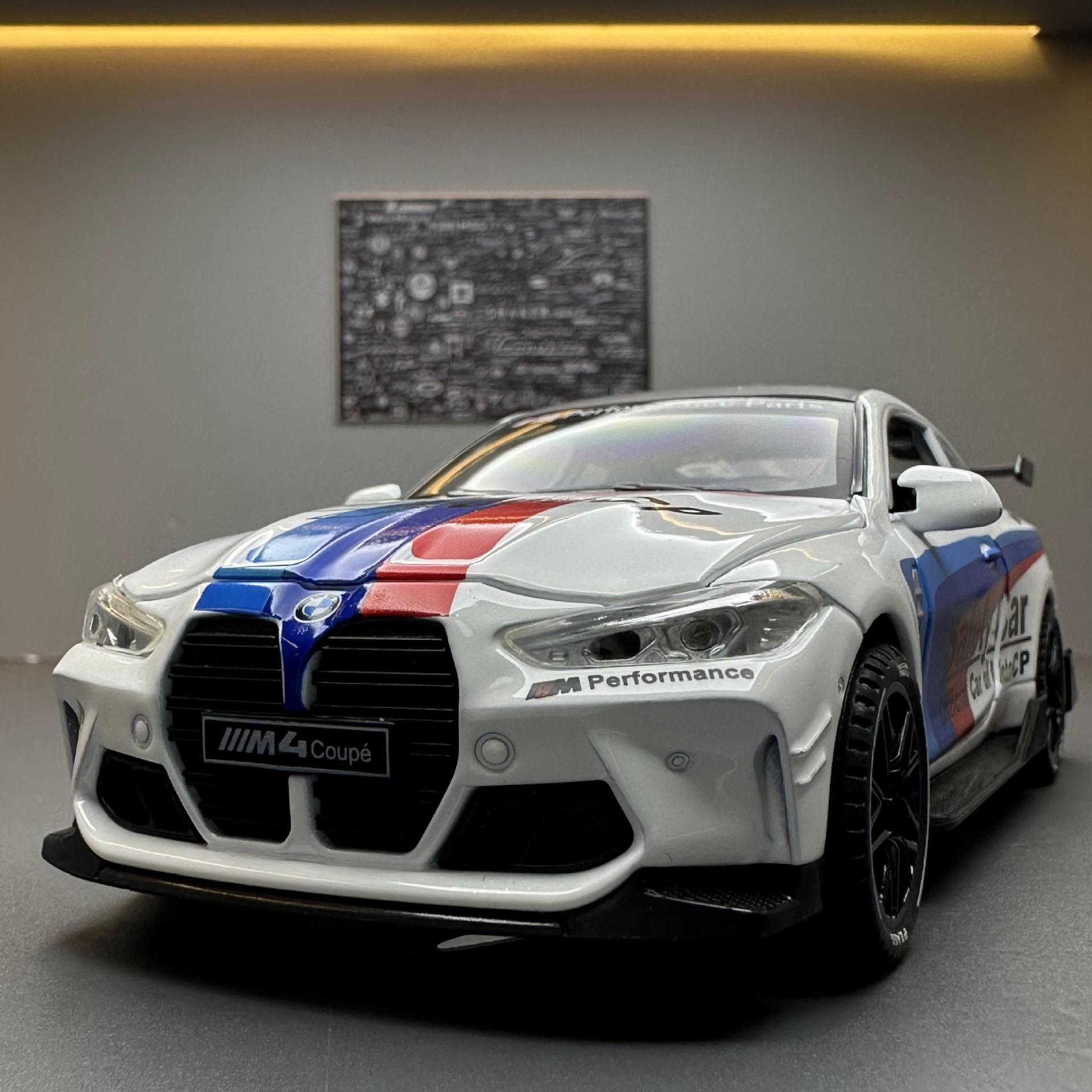 新奥合金车模1:32宝玛M4跑车赛道版带声光回力玩具车音乐模型摆件