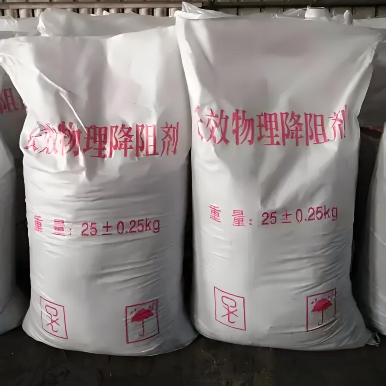 长效物理降阻剂高效防腐降阻接地材料低电阻石墨回填料缓释离子剂