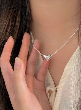 持恒S925纯银爱心项链女轻奢时尚休闲风小清新锁骨链百搭设计感潮