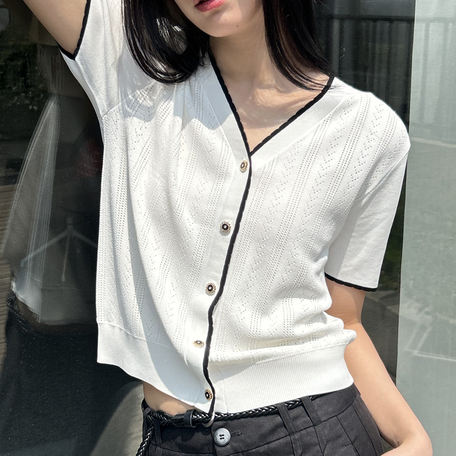 玖致CHIC CHEN冰麻薄款针织开衫女2025夏季新款V领设计感短袖T恤