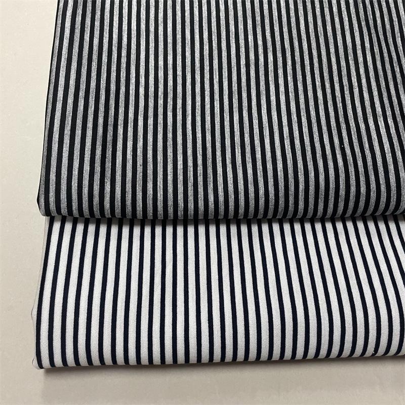 不易变形丝光棉黑白色细条纹T恤