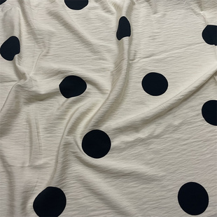本白色黑色大波点丝光棉布料垂感柔软丝滑复古连衣裙服装面料