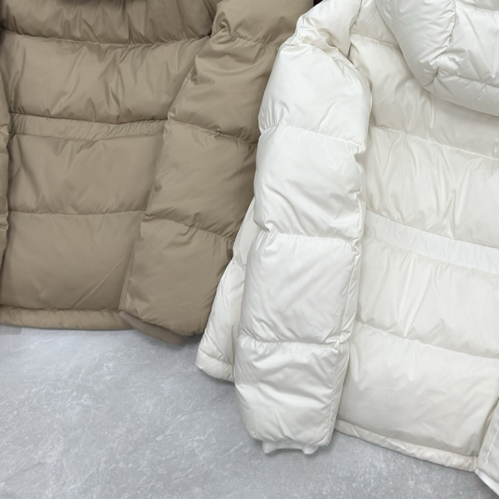 【1023】冬季新款蓬松加厚女士户外运动休闲保暖鹅绒羽绒服DS