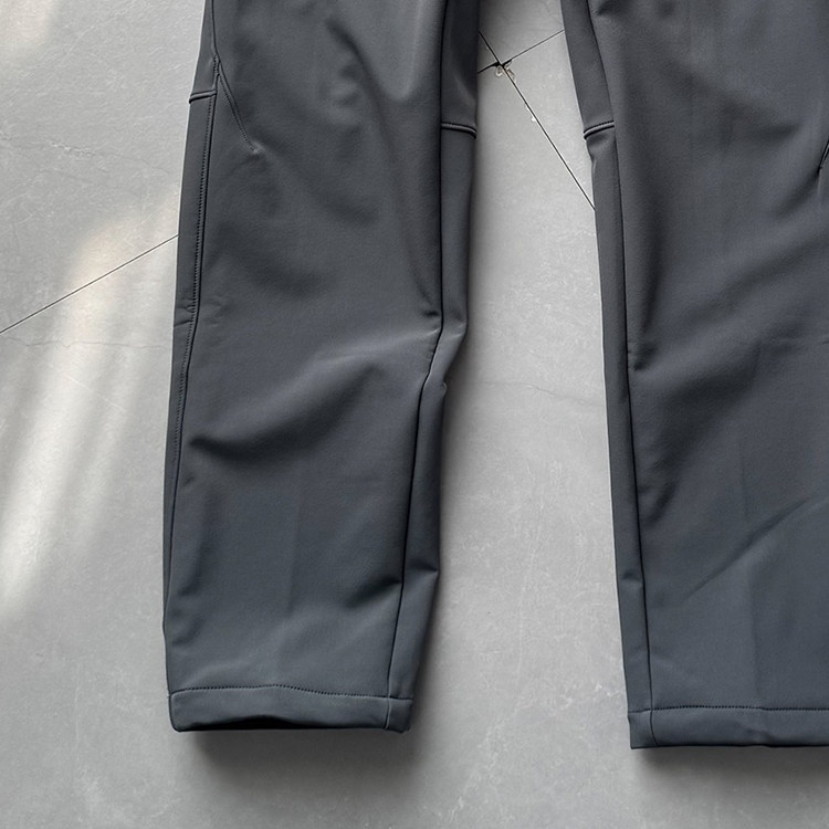 【0108】冬季新款青年流行时尚户外运动休闲加绒保暖直筒休闲裤19