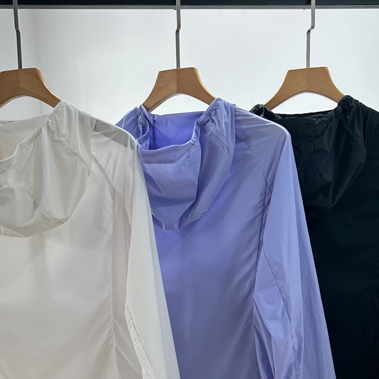 【0402】春夏新款青年流行时尚户外运动休闲女士连帽防晒外套BK