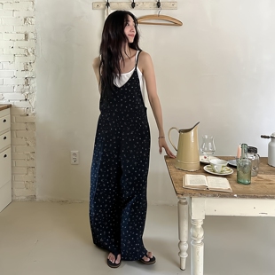 凉快舒适 连体裤 小花朵休闲系带连身裤 阔腿裙裤 v领长款 SYLP穗伊