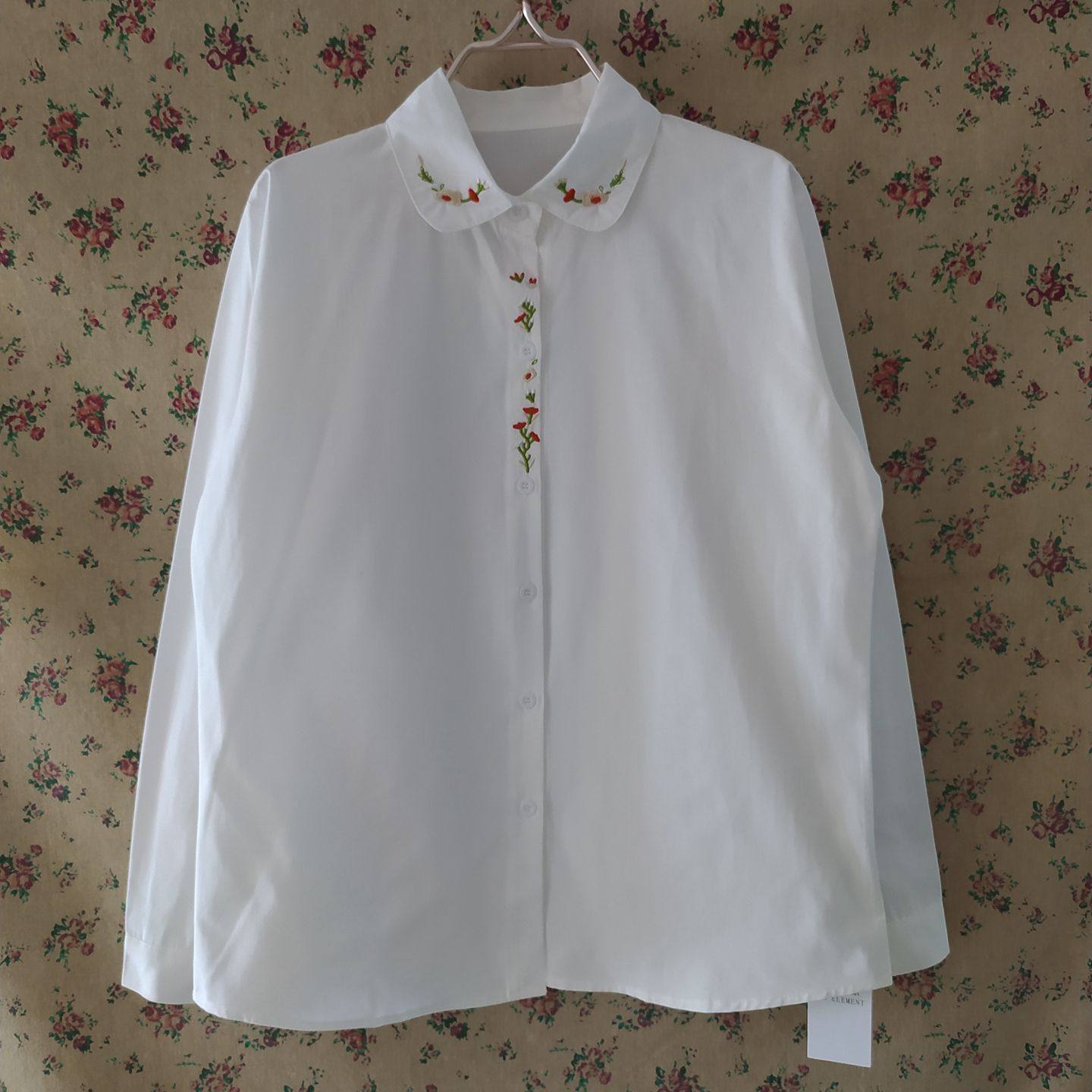 经典 温柔文艺风刺绣花朵娃娃领白衬衫女长袖纯棉百搭衬衣MAC45