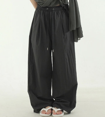 松紧腰围中性风尼龙宽松长裤