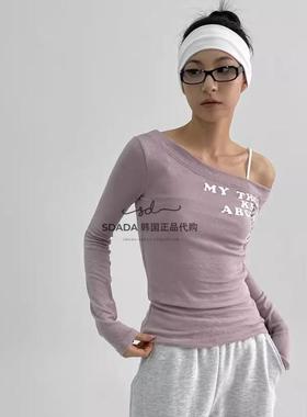 韩国代购25 Lettering Unbal Off Shoulder Long T字母露肩长袖