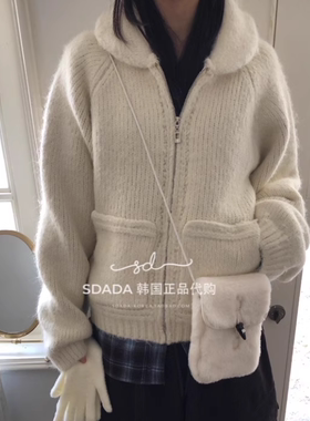 韩国代购25F/W HAIRY TOGGLE BAG 毛绒牛角扣小包