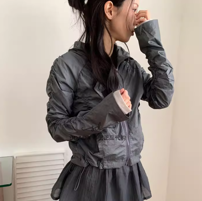 韩国代购25F/W COATED SHIRRING JACKET 涂层堆堆袖连帽夹克
