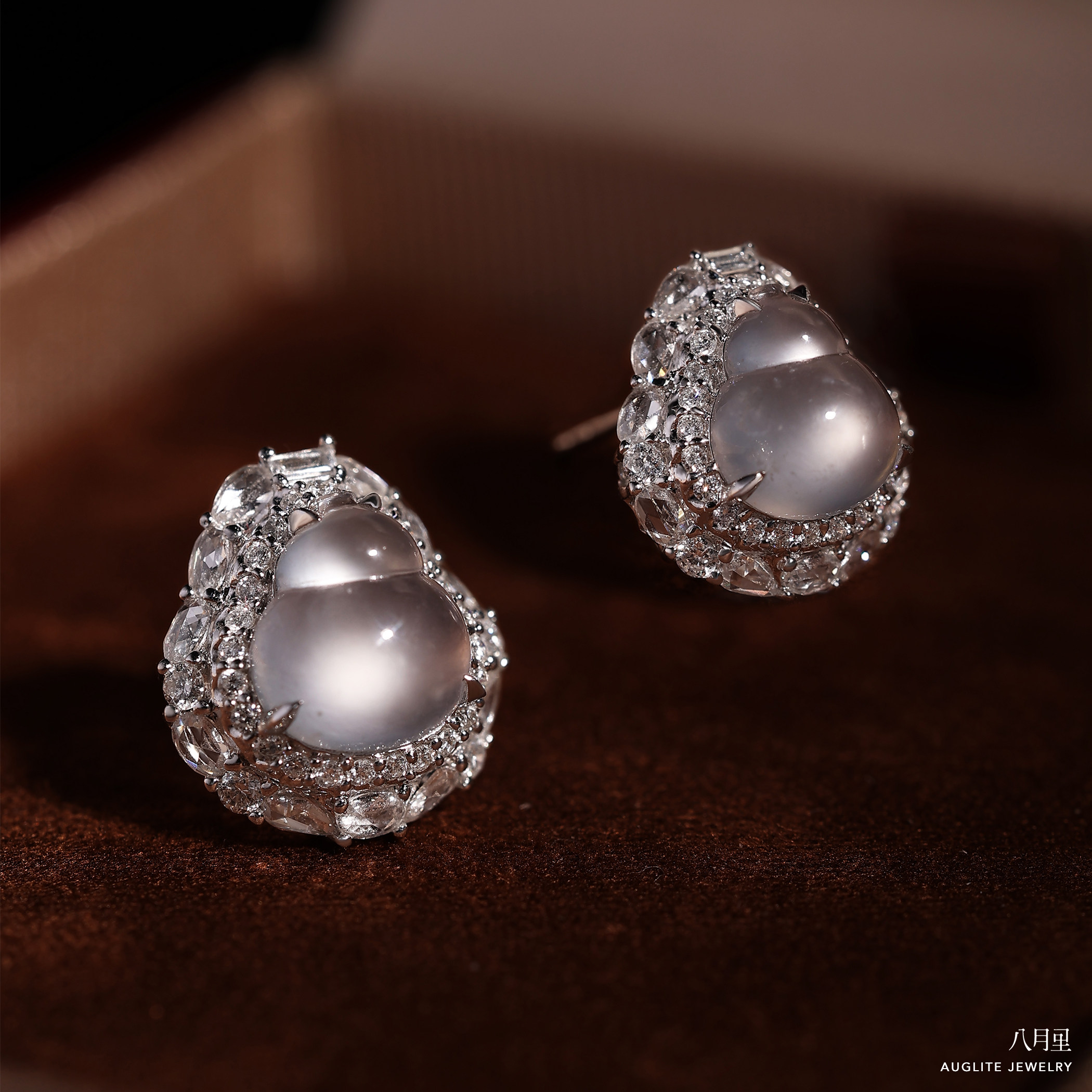 天然玻璃种翡翠葫芦福豆耳钉缅甸A货18K金钻石刚性足八月里珠宝女