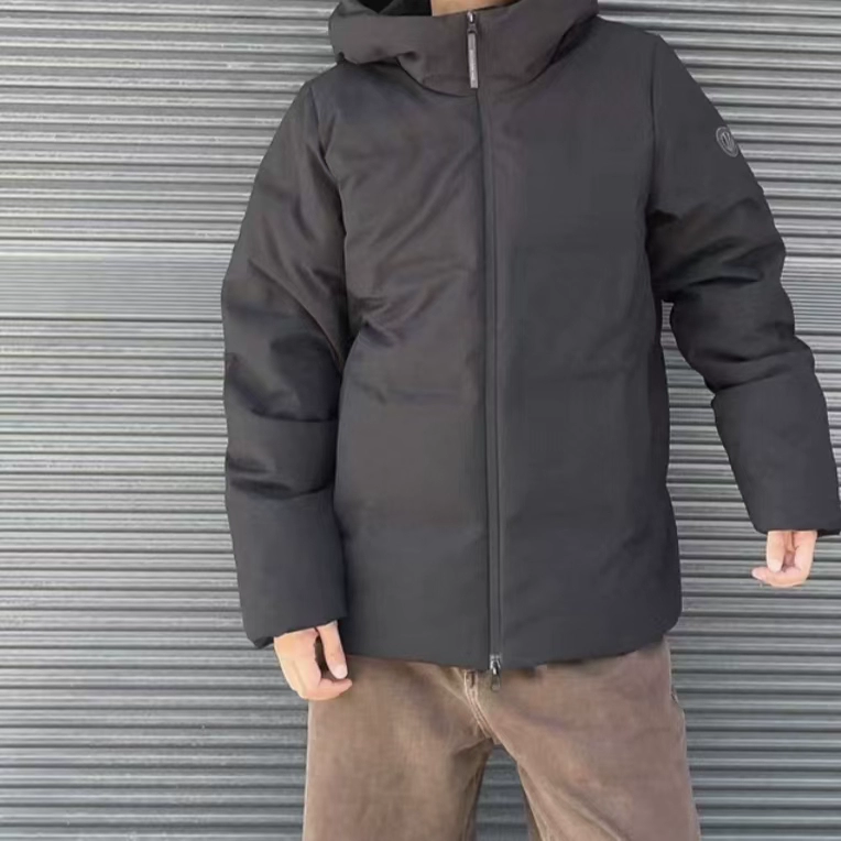 波家25新款羽绒服中性经典简约百搭男女同款时尚保加厚B250245550