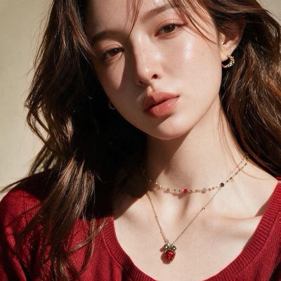 气质甜心草莓项链女款巨好看配饰