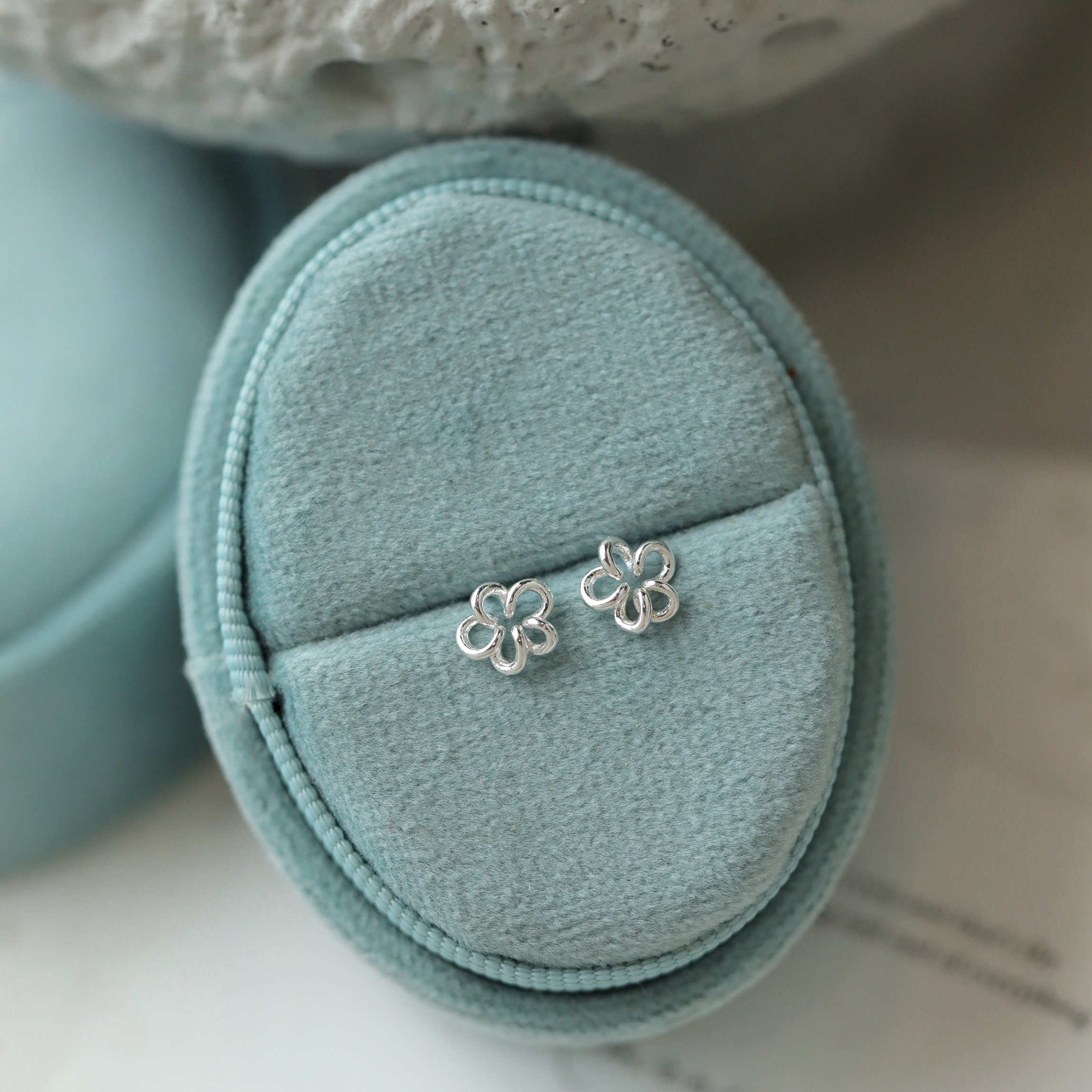 s999纯银花朵耳钉女小众设计气质