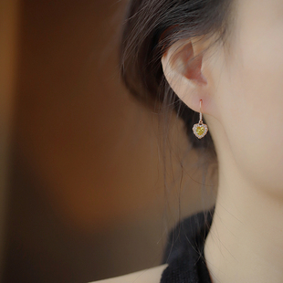 法式 复古少女耳钉黄钻镀k金耳饰女轻奢 爆款 S925纯银耳环2026新款