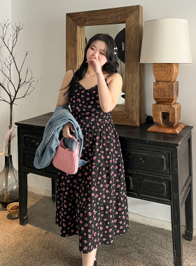 大码百分百2025夏季新款女装高级感复古蕾丝碎花吊带连衣裙