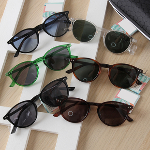 强推~显年轻时尚框架遮阳偏光墨镜开车镜复古港风防晒太阳眼镜女