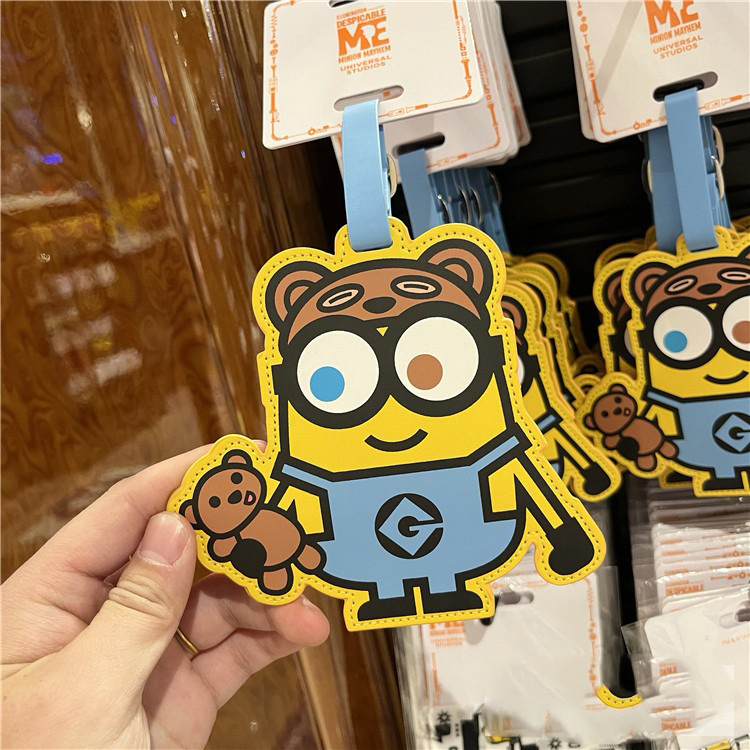 北京环球影城代神偷奶爸小黄人手拿tim熊行李牌登机牌周边礼品