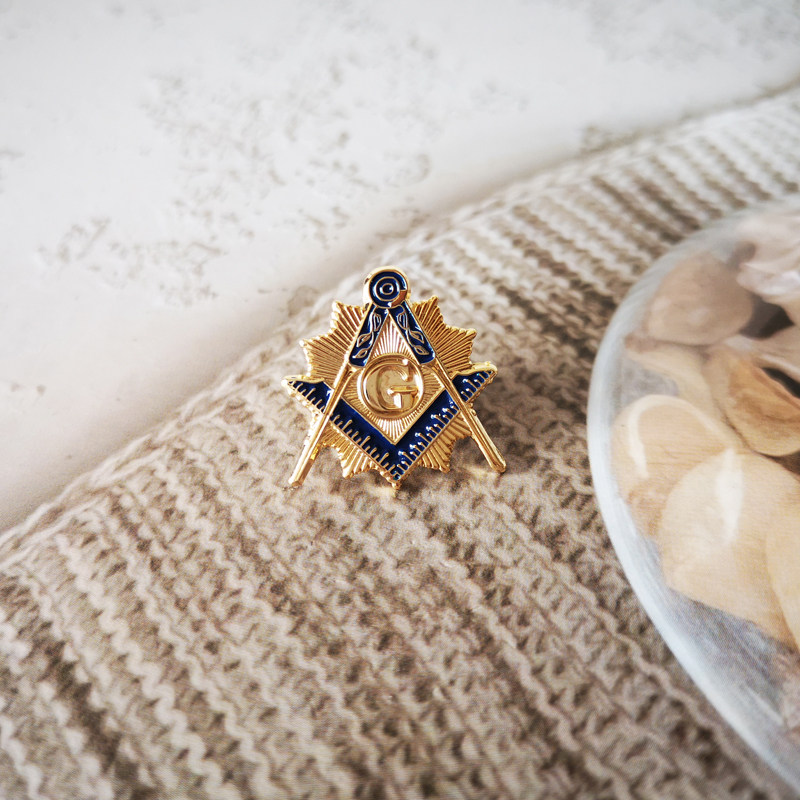精美共济会美生会freemason自由石匠圆规尺子 创艺小徽章blm35