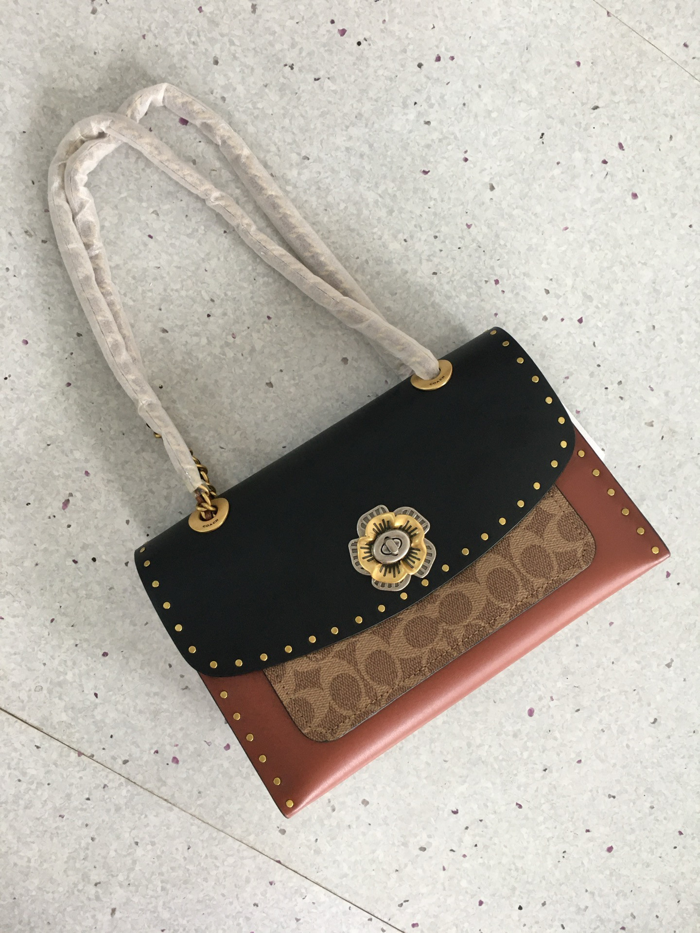 c家山茶花中号链条包，单肩包，斜挎包，女包