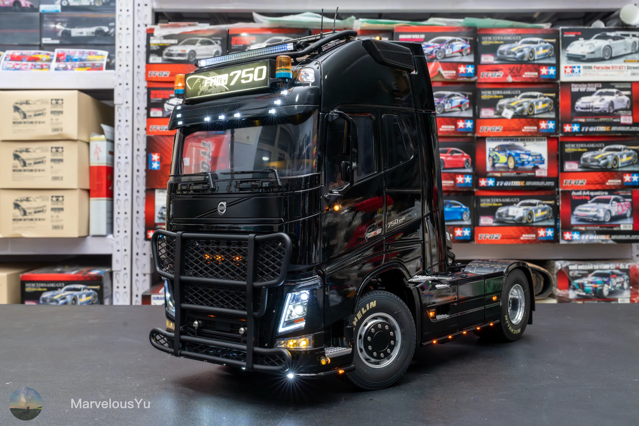 田宫 1/14沃尔沃Volvo FH16 XL750 4X2 RC模型拖头卡车两轴 56375