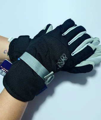 cos by成人女士滑雪手套骑行手套 防水防风保暖 FAN-TEX 面料手套