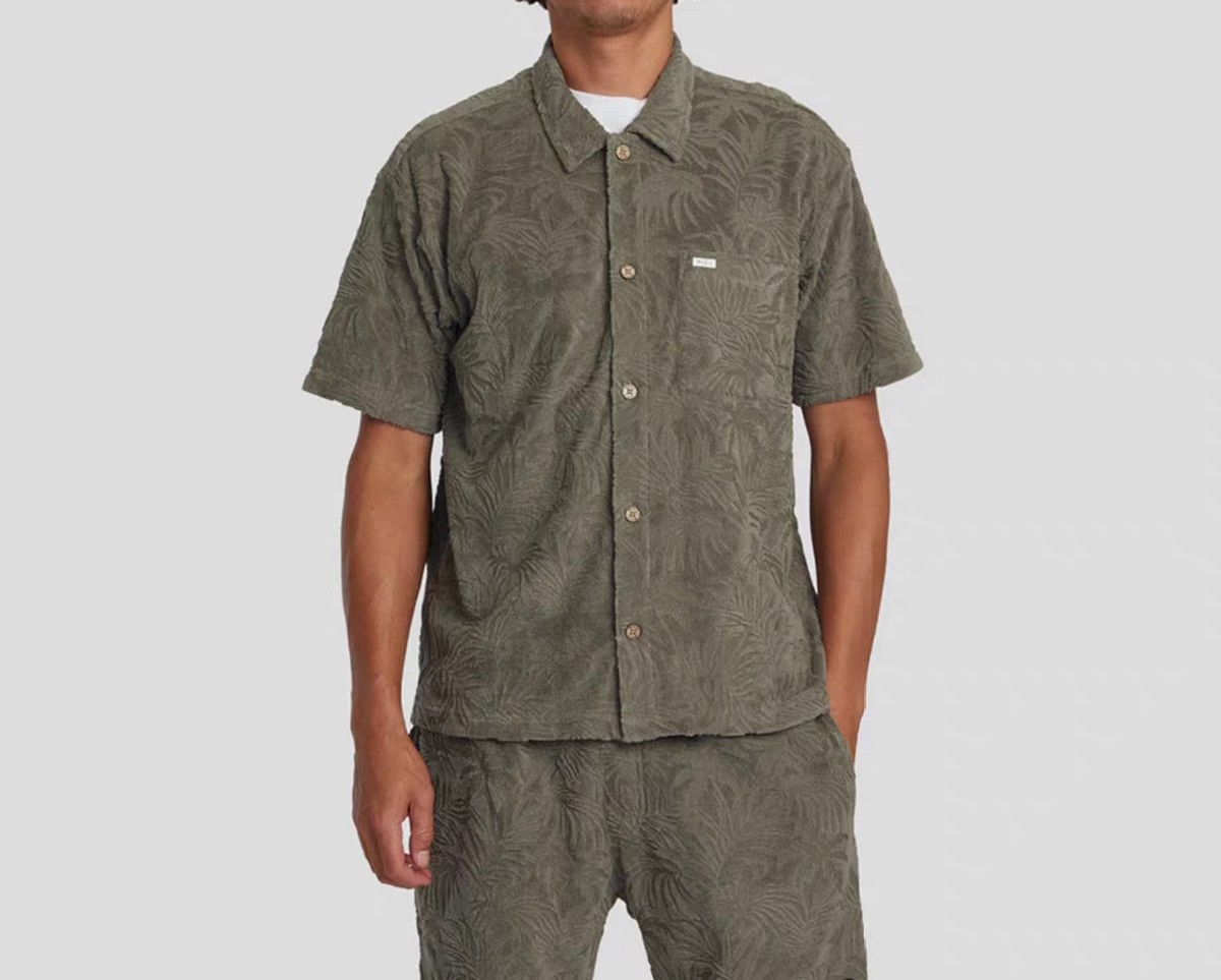 rvca 日本订单 毛巾面 刻花工艺 短袖衬衫 中性风 男女同款