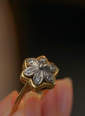【观月】18K金花瓣形小众古董戒指简约复古钻戒白金钻戒气质