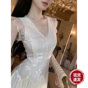 蕾丝拼接刺绣V领无袖 韩系气质修身 连衣长裙 月影幻纱 Sun雅乔