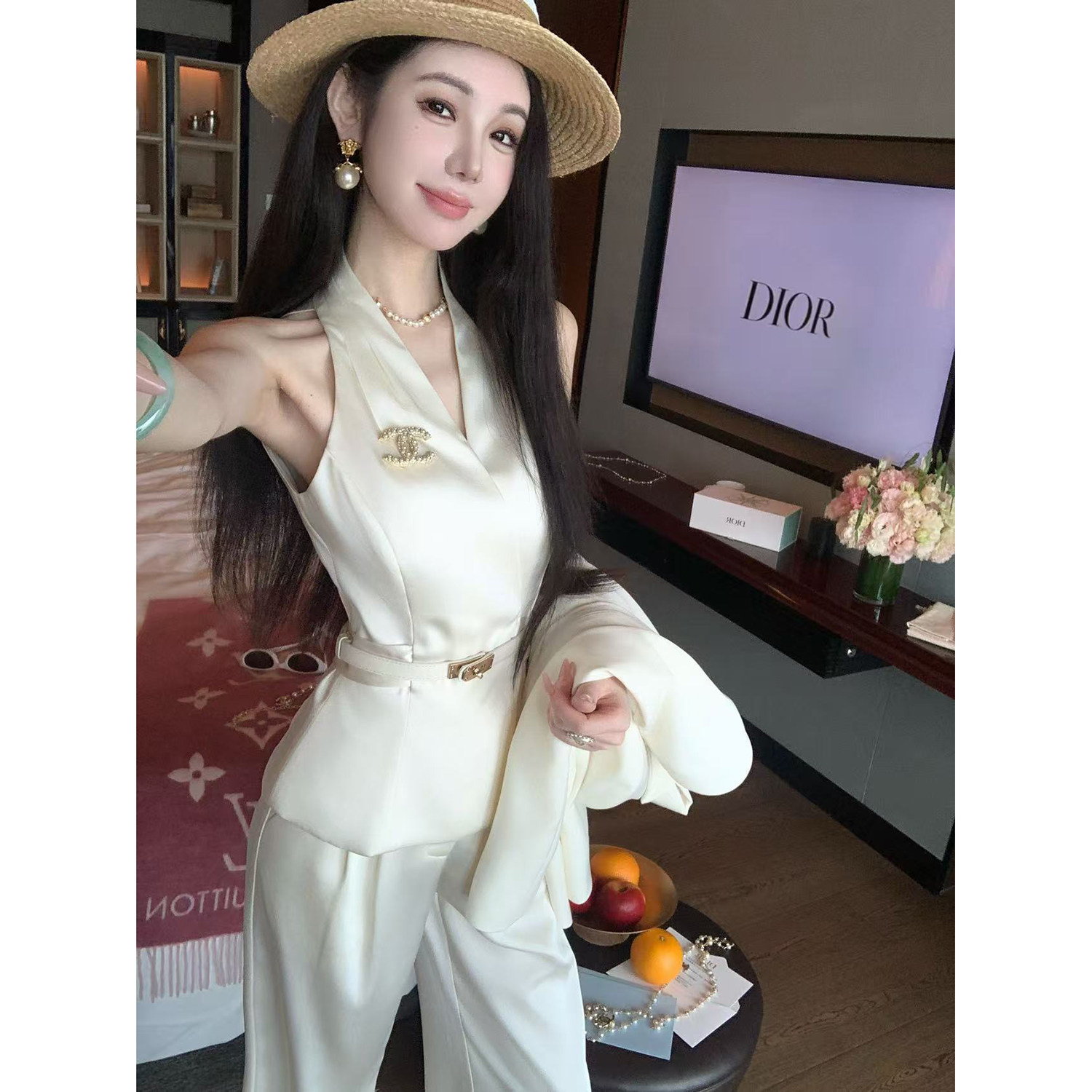 雅乔【女绅主义】秋冬时尚气质优雅无袖挂脖上衣西装背心女